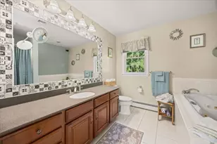 240 Burt St, Taunton, MA 02780 - Photo 25