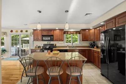 240 Burt Street, Taunton, MA 02780 - Photo 15