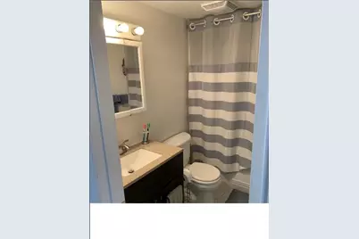 428 W 2nd #1, Boston, MA 02127 - Photo 9