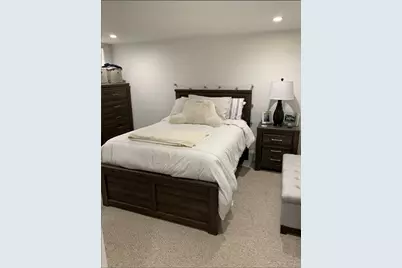 428 W 2nd #1, Boston, MA 02127 - Photo 7