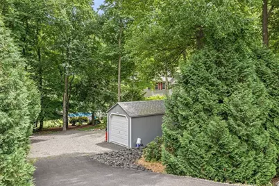 315 Hadley St, South Hadley, MA 01075 - Photo 37