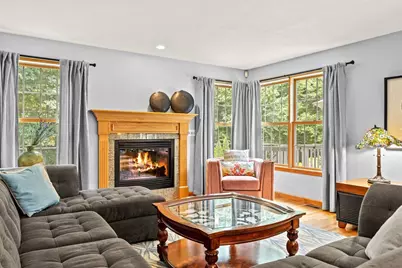 315 Hadley St, South Hadley, MA 01075 - Photo 11