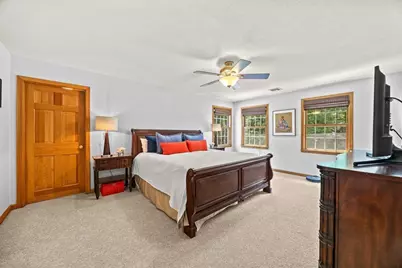 315 Hadley St, South Hadley, MA 01075 - Photo 19