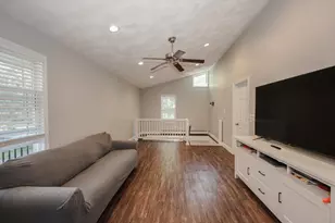 86 Meadowbrook Rd, Chelmsford, MA 01863 - Photo 7