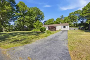 179 Sheaffer Rd, Barnstable, MA 02632 - Photo 3
