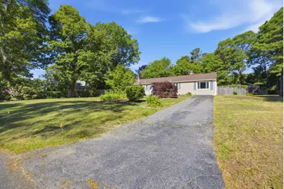 179 Sheaffer Rd, Barnstable, MA 02632 - Photo 3
