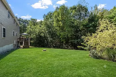 93 N Common Rd, Westminster, MA 01473 - Photo 7