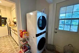 33 Pearl St, Newton, MA 02458 - Photo 23