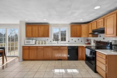 4 Lt Litchfield, Burlington, MA 01803 - Photo 5