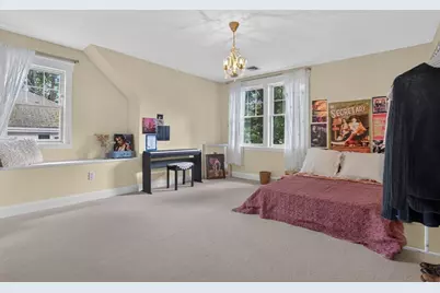 20 Hill Top Rd, Wellesley, MA 02482 - Photo 13