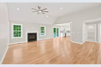 61 Grove, Millville, MA 01529 - Photo 11