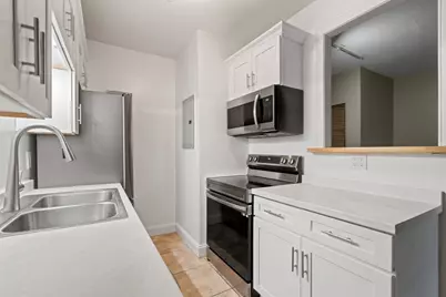 150 Rumford Ave #230, Mansfield, MA 02048 - Photo 3