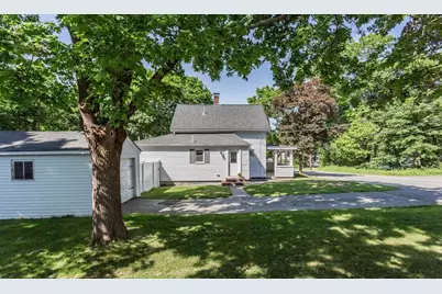 89 West St, Middleborough, MA 02346 - Photo 25