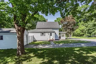 89 West St, Middleborough, MA 02346 - Photo 25