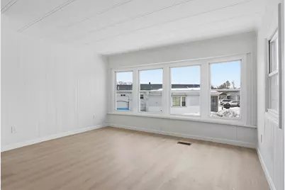 2 Ethel Ave, Marlborough, MA 01752 - Photo 5