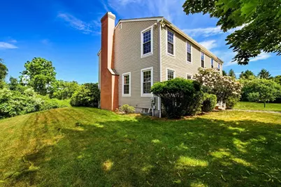 18 Stratford Dr, Dartmouth, MA 02747 - Photo 21