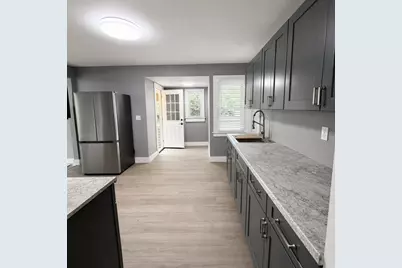 65 Fargo St, Springfield, MA 01119 - Photo 5