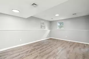 1020 Somerset Ave, Dighton, MA 02764 - Photo 25