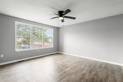 1020 Somerset Avenue #15, Dighton, MA 02764 - Photo 5