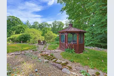 21 Winsor Dr., North Attleboro, MA 02760 - Photo 37