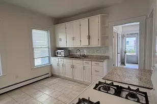 59 Myrtle St, Everett, MA 02149 - Photo 3