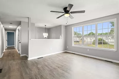 1020 Somerset Avenue #15, Dighton, MA 02764 - Photo 5