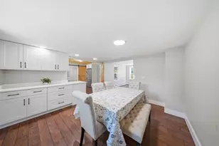 286 Blackstone St, Uxbridge, MA 01569 - Photo 7