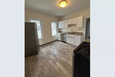 59 Myrtle St #2, Everett, MA 02149 - Photo 3