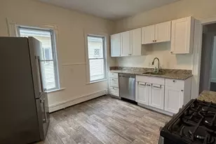 59 Myrtle St, Everett, MA 02149 - Photo 3