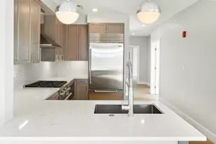 1650 Commonwealth Ave, Boston, MA 02135 - Photo 7