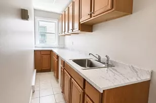 71 Maywood, Worcester, MA 01603 - Photo 3