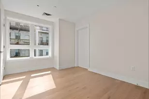 301 Border St, Boston, MA 02128 - Photo 15