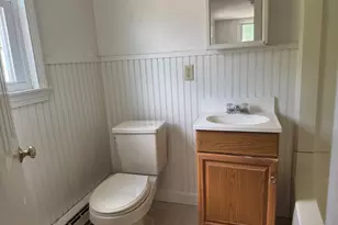 9 Hillside Ave, Marblehead, MA 01945 - Photo 3
