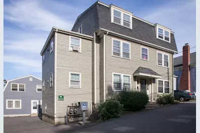 9 Hillside Avenue #3, Marblehead, MA 01945 - Photo 1