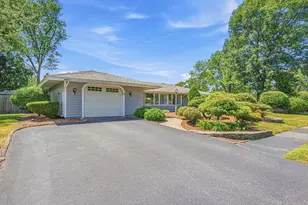 4 Antrim Rd, Peabody, MA 01960 - Photo 3