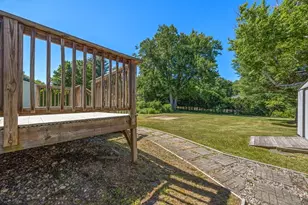 80 Judd Ave, South Hadley, MA 01075 - Photo 17