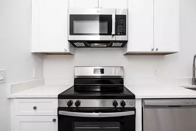 80 Middlesex St #104, Lowell, MA 01852 - Photo 5