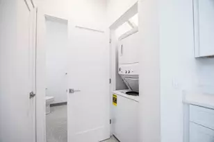 80 Middlesex St, Lowell, MA 01852 - Photo 13