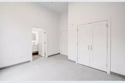 80 Middlesex St #105, Lowell, MA 01852 - Photo 9