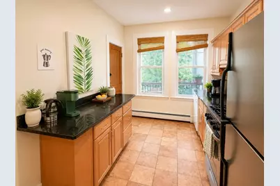 1742 Commonwealth Ave #3, Boston, MA 02135 - Photo 5