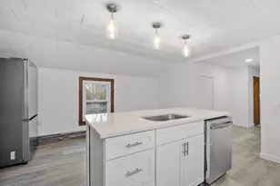 47 Railroad Ave, Rowley, MA 01969 - Photo 11