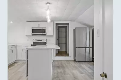 47 Railroad Ave #2, Rowley, MA 01969 - Photo 5