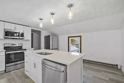 47 Railroad Ave #2, Rowley, MA 01969 - Photo 7