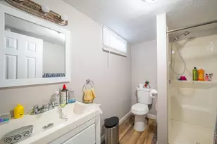 2 Amesbury St, Worcester, MA 01605 - Photo 31