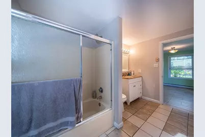 2 Amesbury St, Worcester, MA 01605 - Photo 13