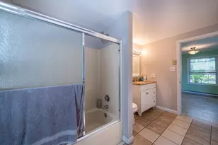 2 Amesbury St, Worcester, MA 01605 - Photo 13