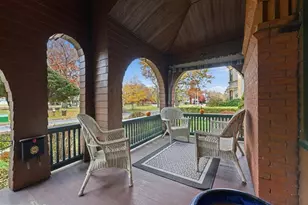 1176 Worthington St, Springfield, MA 01109 - Photo 3