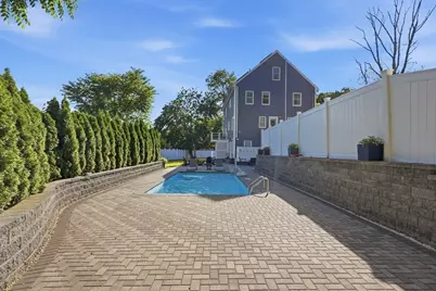 63 Merrill St, Haverhill, MA 01830 - Photo 33
