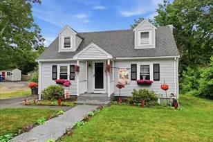9 Ash Rd, Halifax, MA 02338 - Photo 1