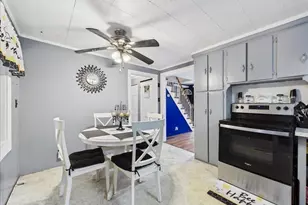 9 Ash Rd, Halifax, MA 02338 - Photo 15